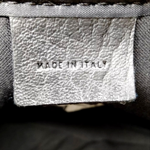 Burberry Boston Gray Black Leather Bag - Picture 7 of 7